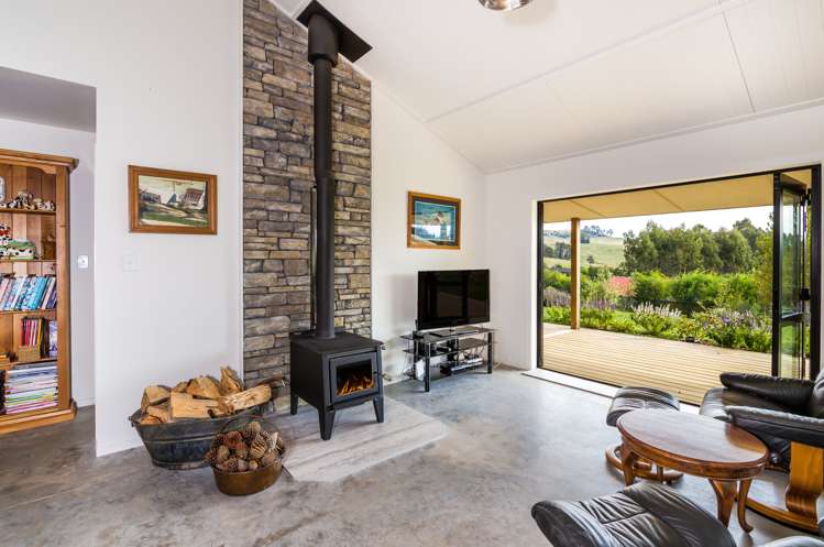 1/142 Mapara Road Acacia Bay_11