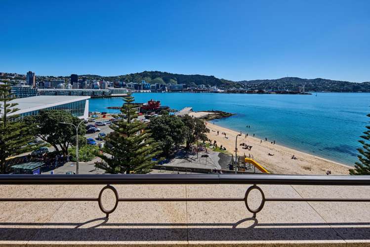 10/166 Oriental Parade Oriental Bay_8