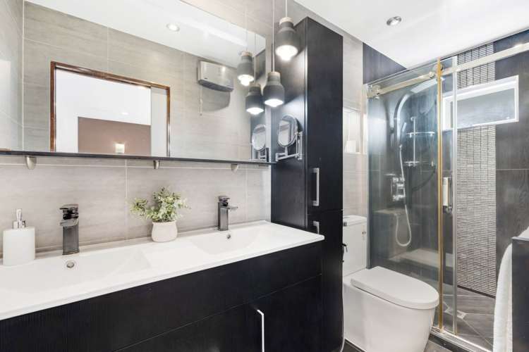 4/11 Huapai Street Onehunga_23