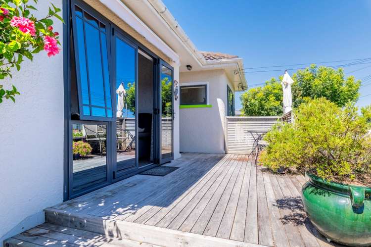 64a Parker Avenue Levin_1