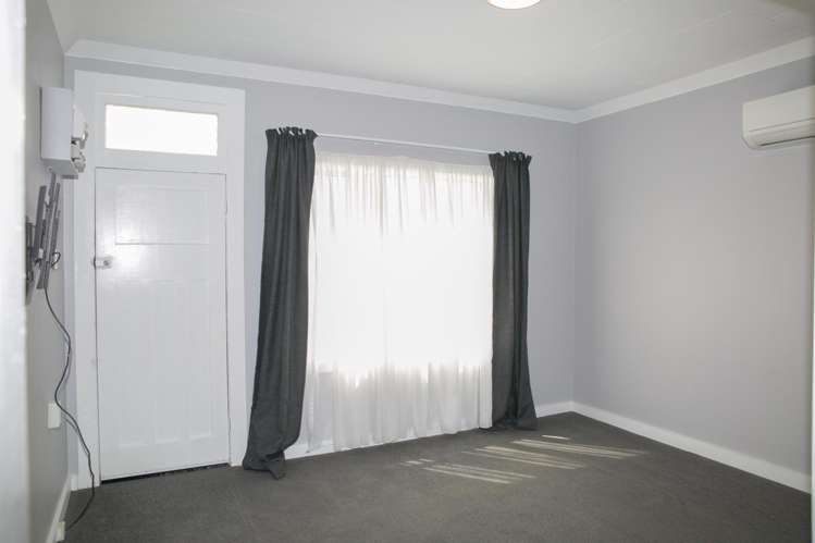 17 Foyle Street Bluff_9