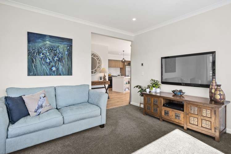 9 Kanuka Grove Kinloch_14