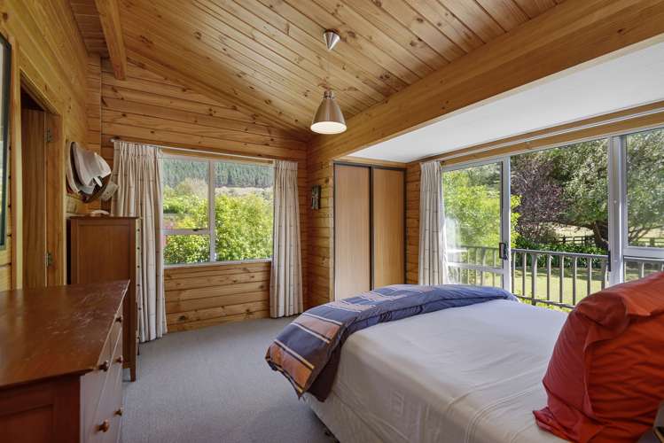 17a Knapps Road Okains Bay_13