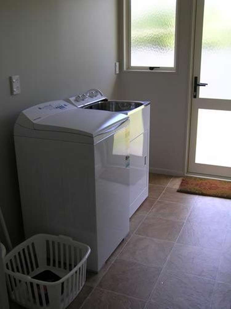 2/24 Karamu Street Taupo_6