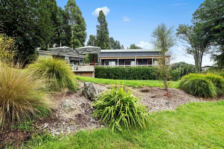 281 Spencer Road Lake Tarawera_4