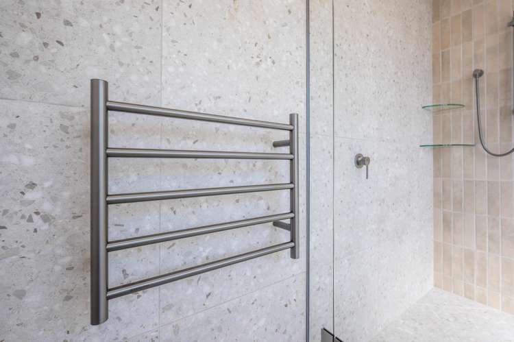 17 Arihi Crescent Frimley_25