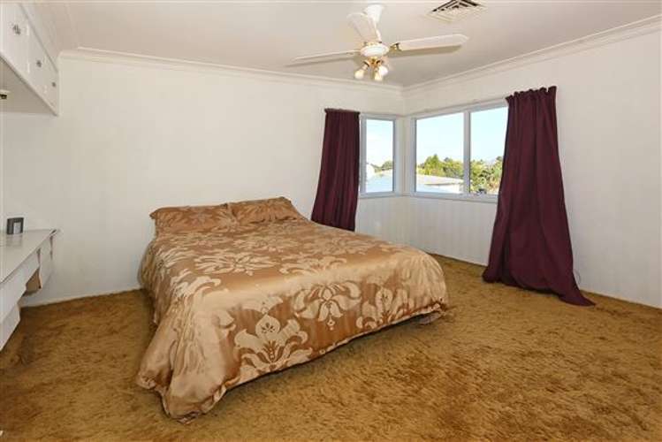 21 Lyndhurst Road Te Atatu South_13