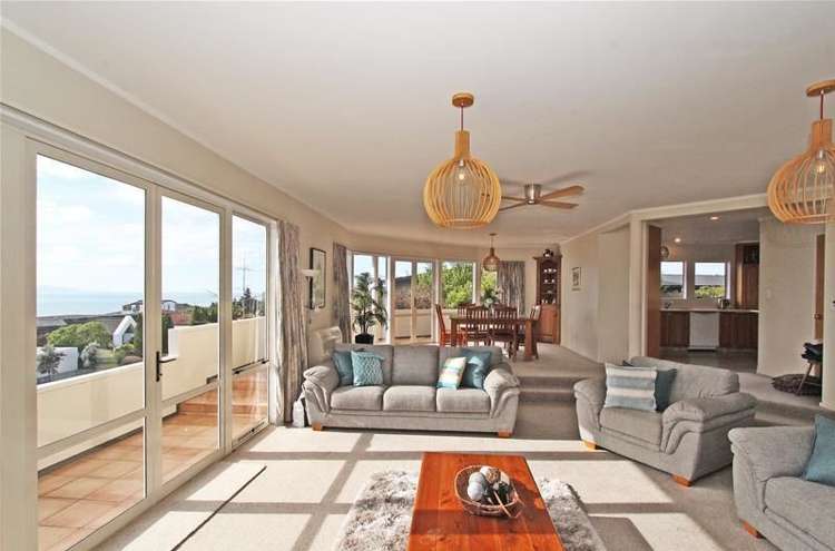 335 Princes Drive Britannia Heights_5