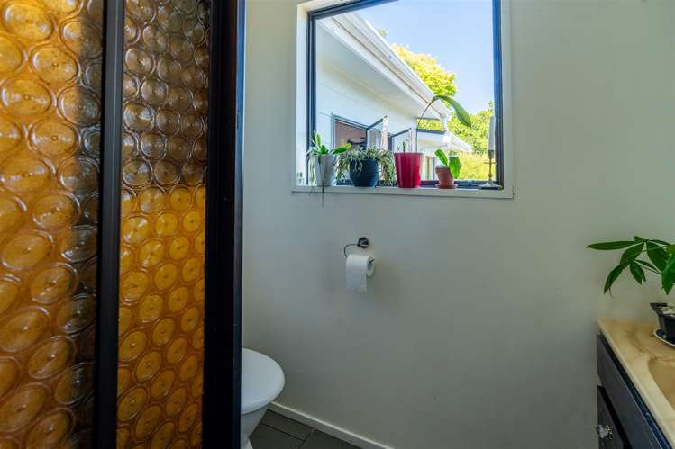 22 Chatham Street Waihola_16