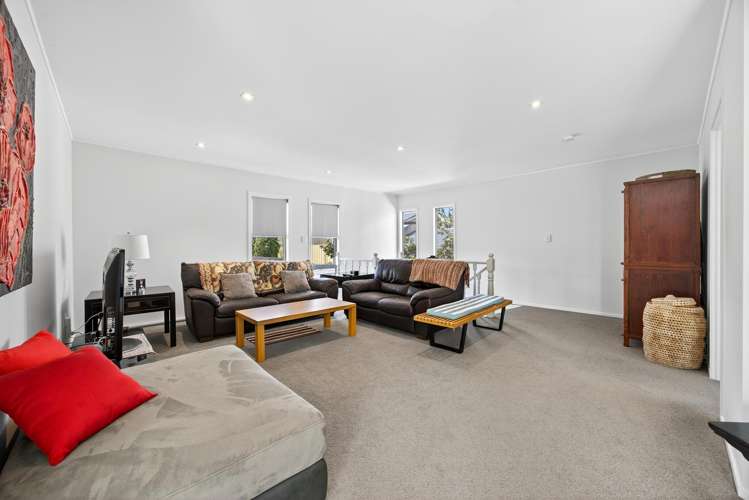 14 Davita Place Farm Cove_11