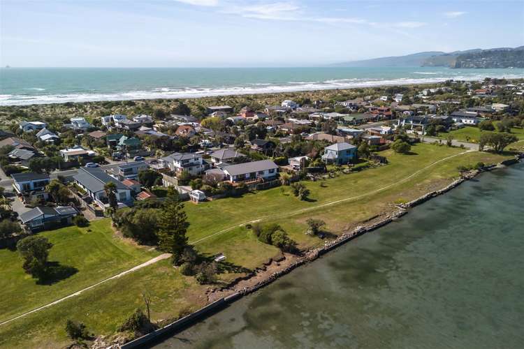 1/110 Rocking Horse Road Southshore_19