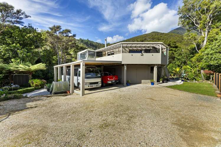 2343 Croisilles-French Pass Road Okiwi Bay_23