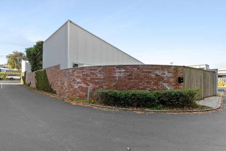 90 Alpha Street Cambridge_32