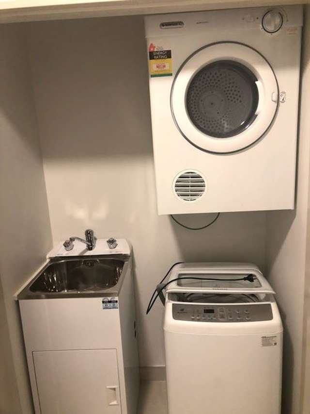 127 Newton Road Eden Terrace_2