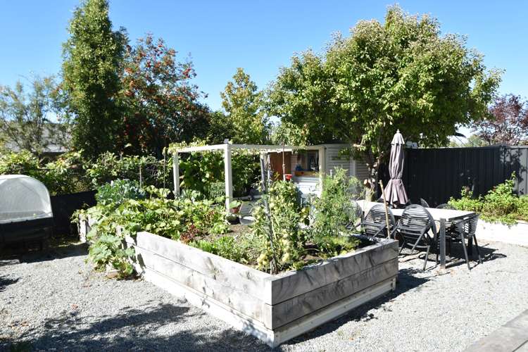 77 Irishman Drive Twizel_9