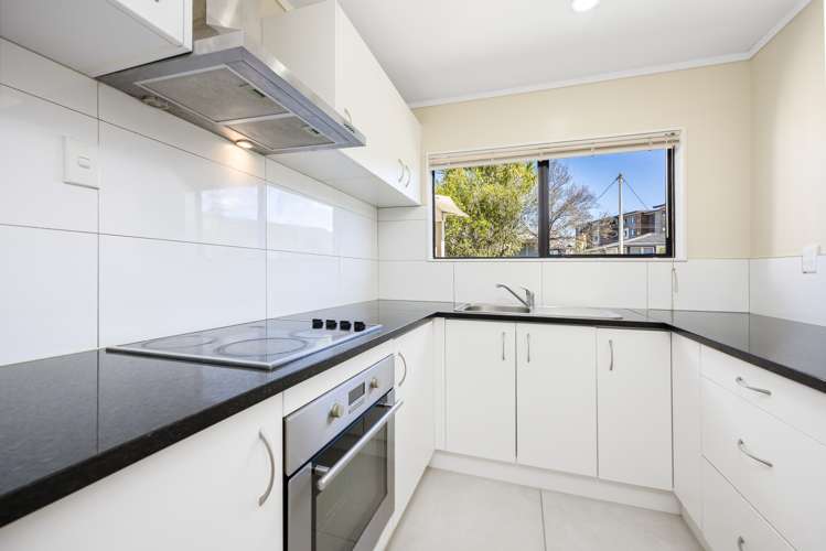 26a Tonar Street Northcote_8