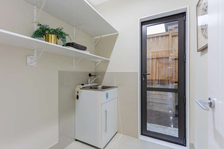 3 Whaley Greens Millwater_16