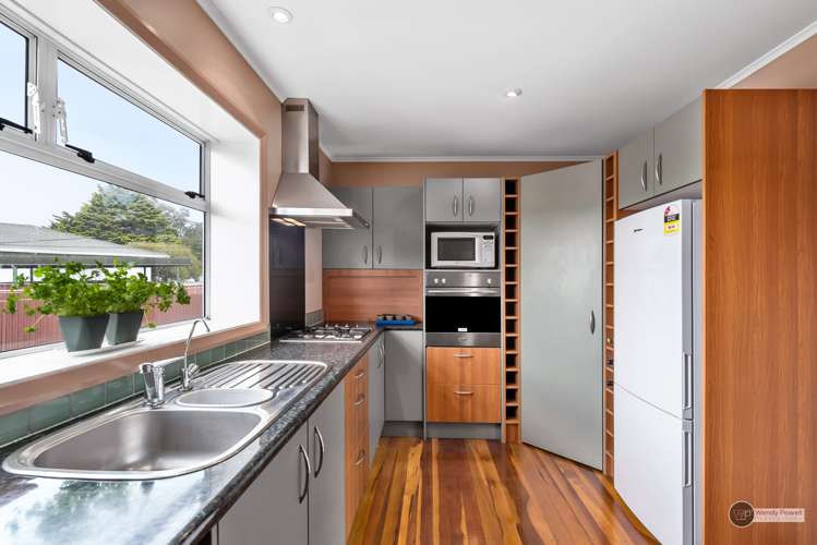 130 Wainuiomata Road Wainuiomata_6