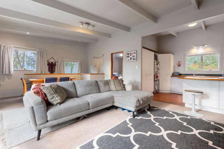 6 Menin Road Raumati South_6
