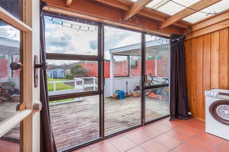 17 Glendale Road Glen Eden_14