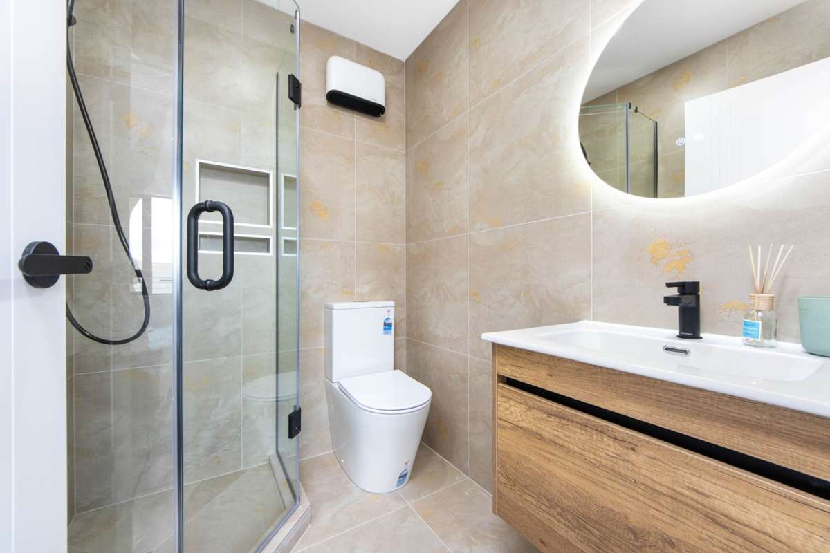 4, 6/234 Te Atatu Road_5