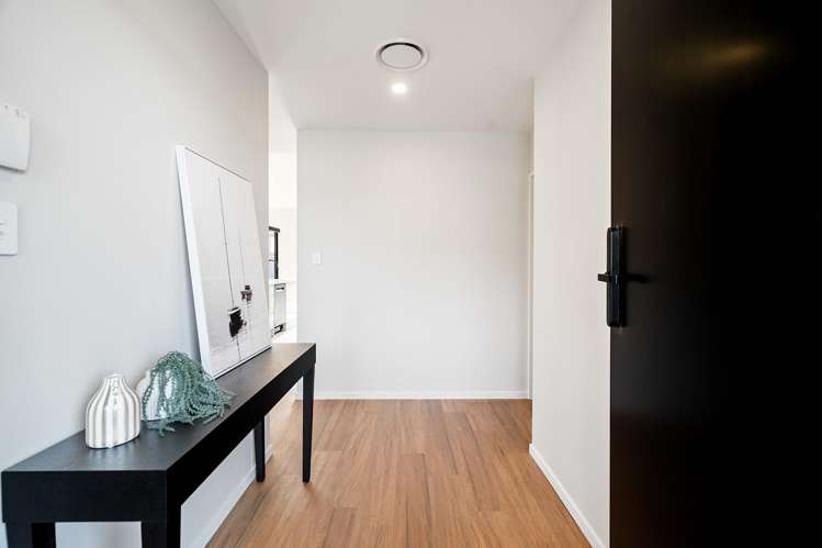 9 Hollard Crescent Lincoln_28