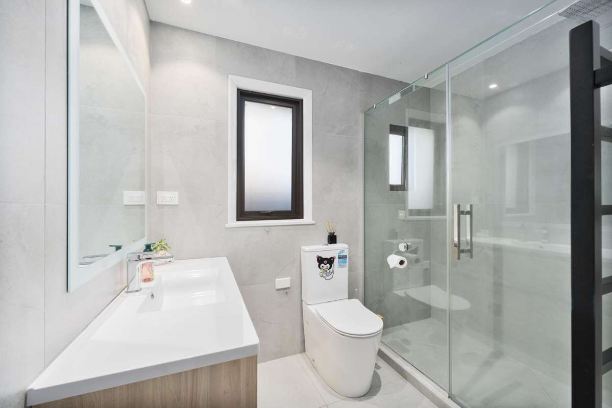 121 Tiverton Road_4