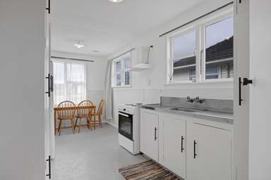 281 South Road_3