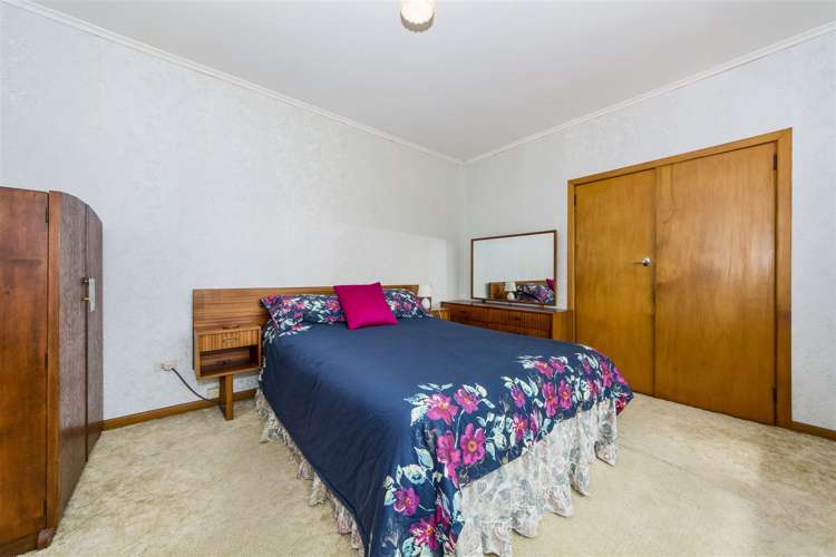 5 Wakeling Avenue Te Atatu South_20