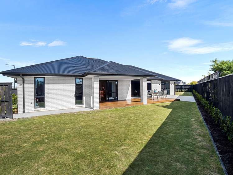 18 Whitehorn Drive Lincoln_29