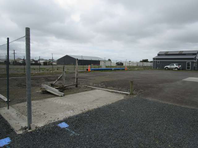 12b Glover Road Hawera_1