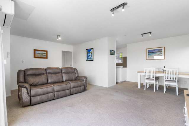 9 Sispara Place Beach Haven_4