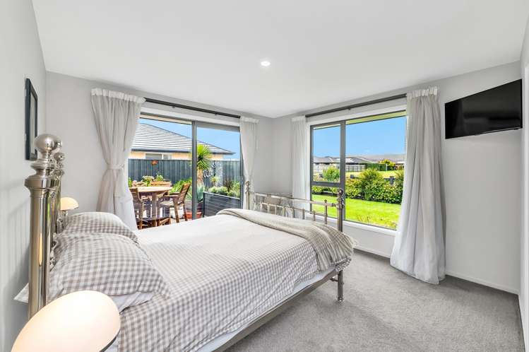 100 Sunline Avenue Lincoln_15