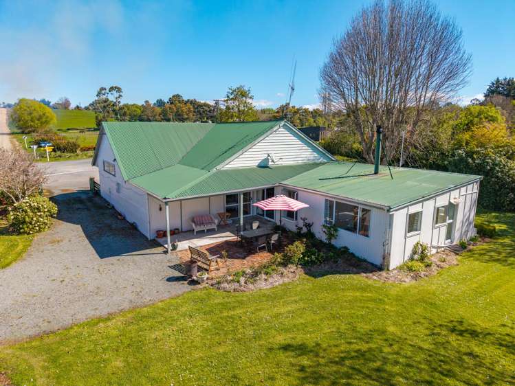 2 Beaconsfield Flat Road_2