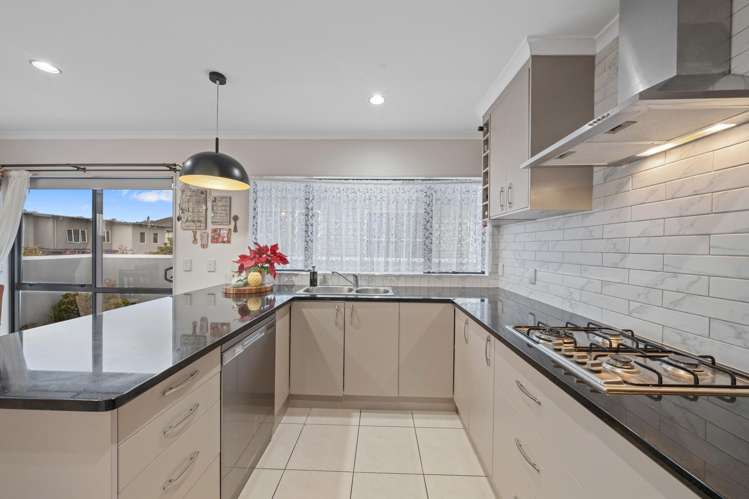 3 Bezar Place Flat Bush_24