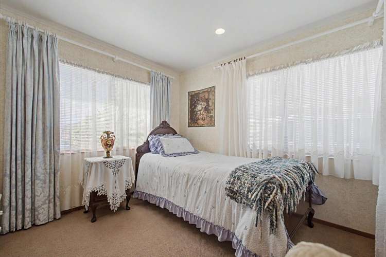 7 Plover Place Maungatapu_11