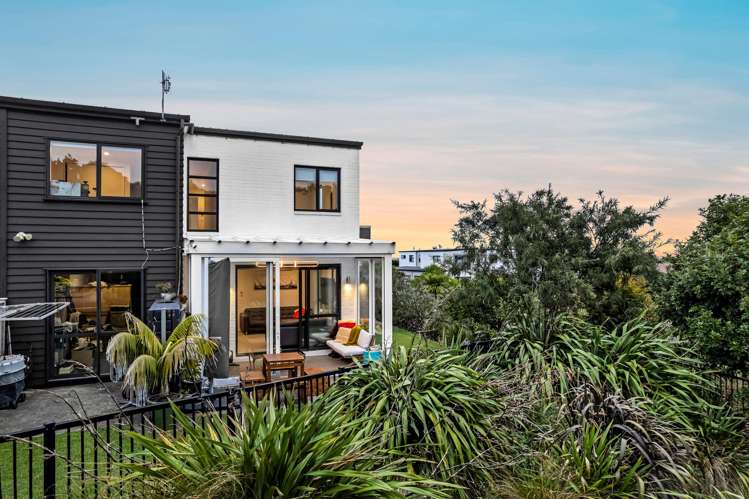 4 Matairangi Avenue Totara Heights_23