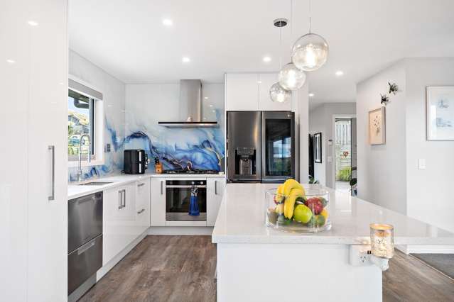 88 Cedarwood Street Woodridge_3