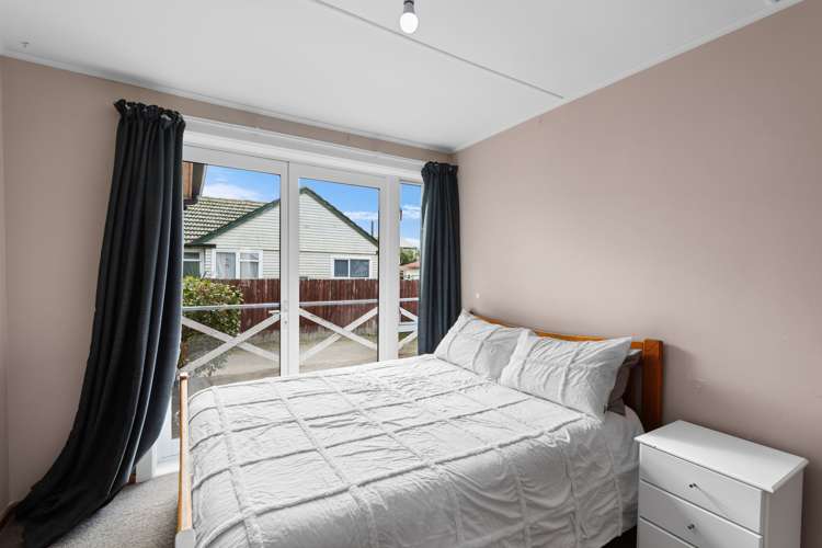 38 Lambeth Crescent Redwood_11