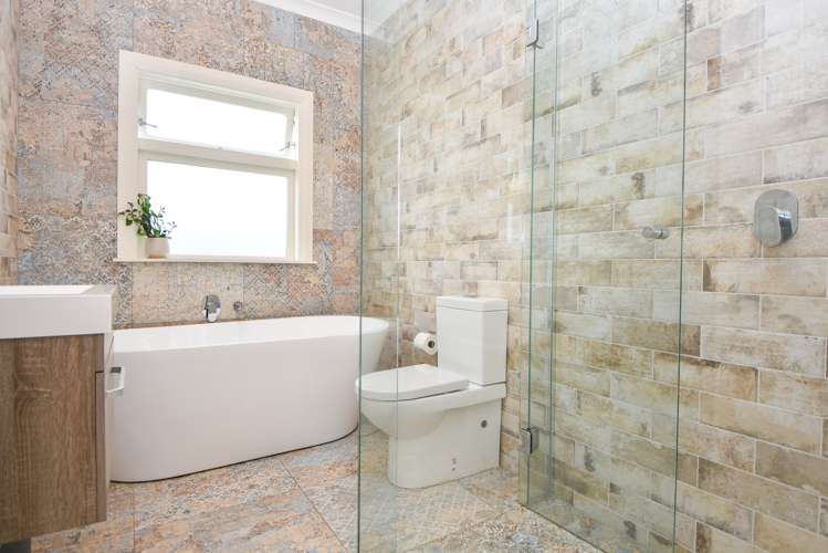 15 Hilton Road Carterton_14