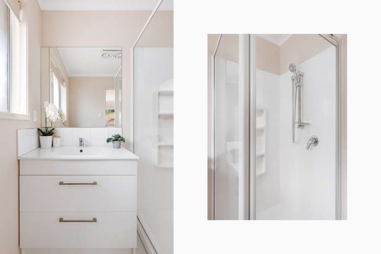 9 Barossa Way Brookfield_13