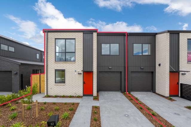 53 Nga Pona Toru Road Flat Bush_3