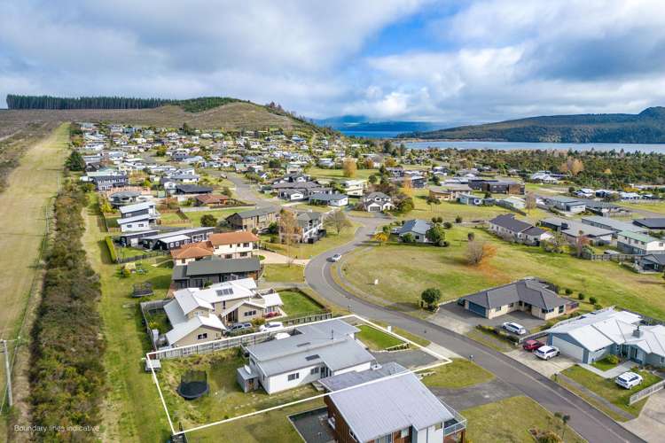 8 Marshall Close Motuoapa_32