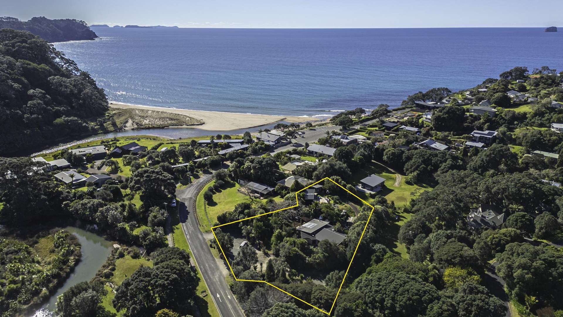 8 Pye Place Hot Water Beach_0