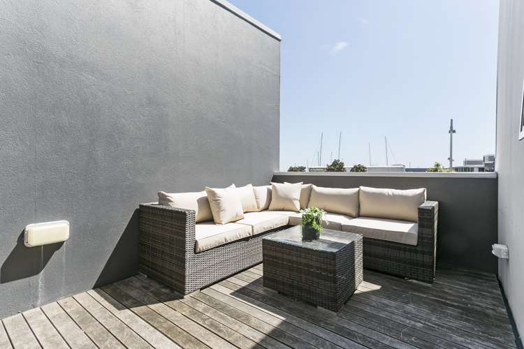 86 Fisher-Point Drive Auckland Central_14