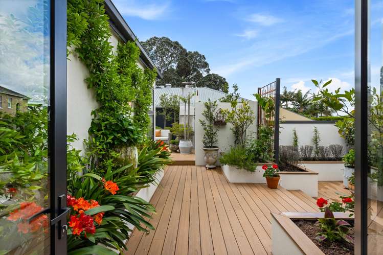 10A Victoria Road Devonport_15