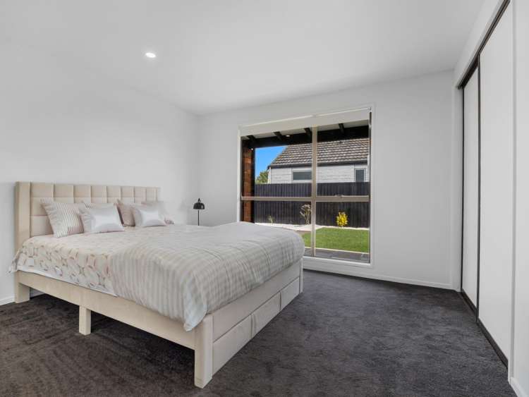 16 Heathglen Avenue Parklands_10