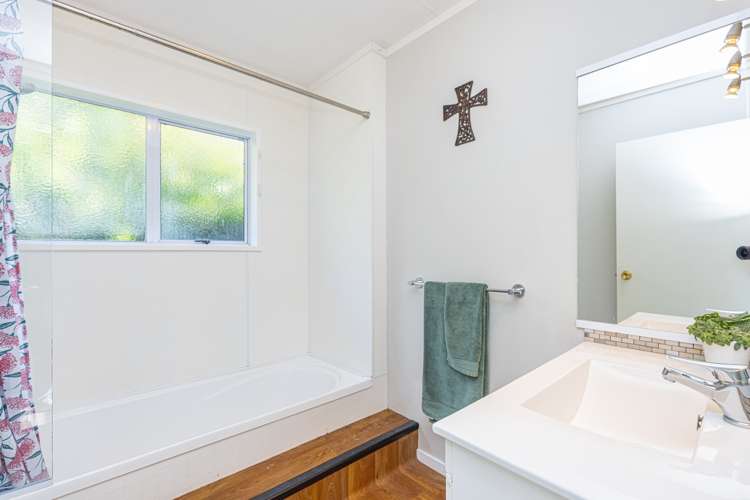 153 Mount View Road Bastia Hill_17