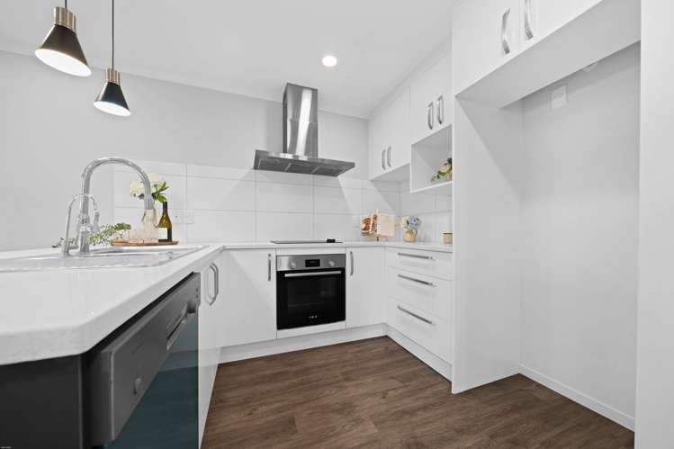 42 Farmland Road Papakura_8