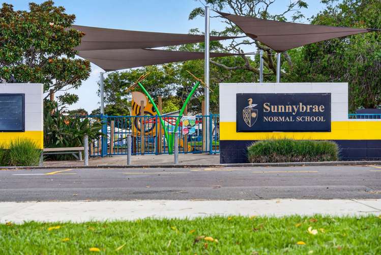 1E Hillcrest Avenue Hillcrest_21